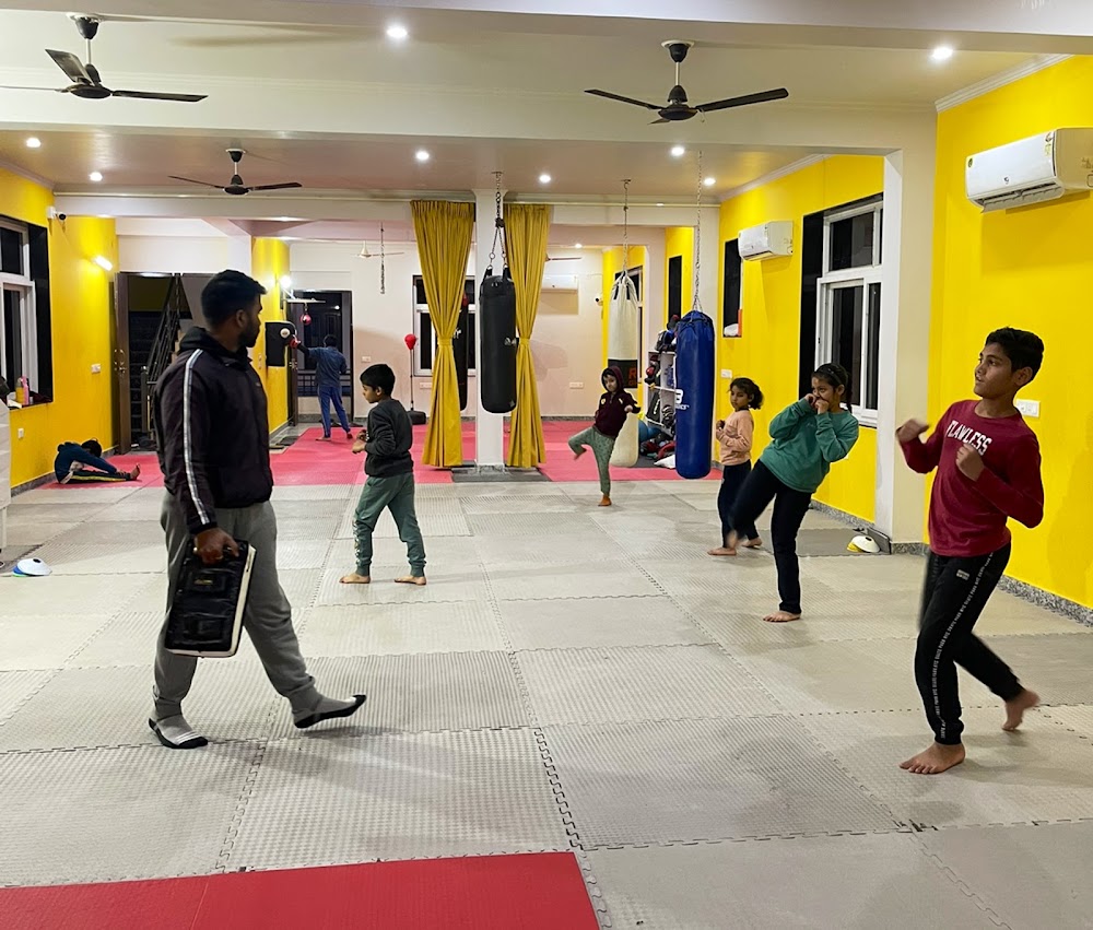 Absolute Beginners at Krishna MMA